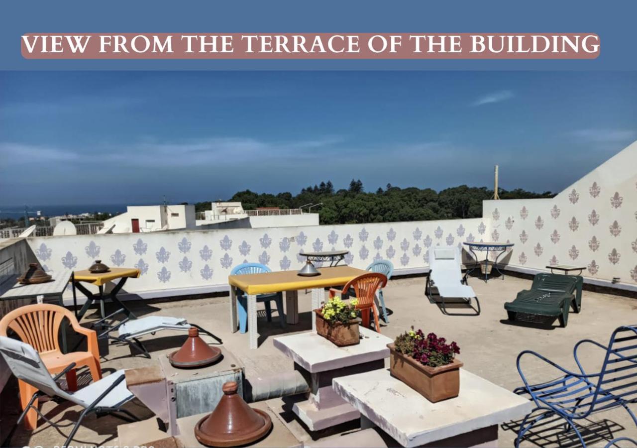 Appartement Julia Au Centre Ville Agadir Dans Residence Borj Dalat Exterior photo